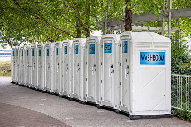 Best Portable bathroom rental  in Forest Hill, TX